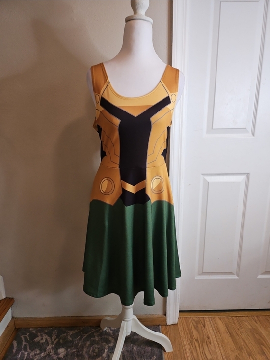 Her Universe Dresses & Skirts - Marvel by Her Universe Loki Character Sleeveless Dress Size Womens Small
